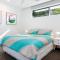Blueys Beach House - 5 Bedroom