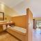 Pula Suites Boutique Resort