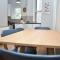 High Street - modern Scandi design apartment in the heart of the old town!