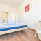 Simple Rooms - Yellow Inn - St. Gallen