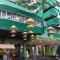 Bamboo Green Riverside Hotel