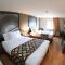 Super 8 by Wyndham Portsmouth