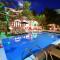 Philoxenia Hotel & Studios