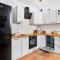Vintage Apartment in New Estate with PARKING - Krzyki Wrocław by Noclegi Renters - Vratislav