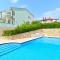 Foto: Pool Apartments 624 27/98