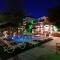 Philoxenia Hotel & Studios