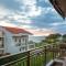 Royalty Suites Seaside - 尼基季