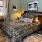 McCloud Hotel