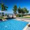 Bavaria Club Apartman