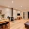 Willow Lodge, Hot Tub, Woodburner