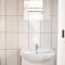 Kelzane Self-Catering