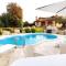 Tuscan Villa exclusive use of private pool AC Wifi Villa Briciola