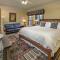 McCloud Hotel