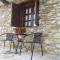 Geomelia Guest Studio 1 & Geomelia Guest Studio 2 - Poligiros