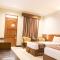 Cakra Kembang Hotel