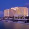 Traders Hotel, Abu Dhabi