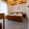 Iris Apartments