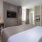 Residence The Originals Demeure des Remparts photo 8