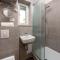 Luxury Studios & Rooms Seven