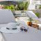 Apartments Lidija - sea view apartment with exclusive right of using hot tub or split level apartment with exclusive right of using pool - Подстрана