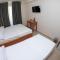 Hotel Ari 2