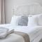 Riviera Rooms