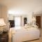 Villa Ria Rose, Alto da Ria 23 - jacuzzi and beach