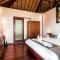 Moonage Daydream Villas