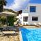 Foto: Irida Guesthouse by the pool 24/24