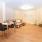 Domus Apartments Grand with Parking