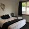 Foto: 3 & 4 Bedroom Holiday Houses Central Picton 18/36