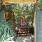 Topos Tree House