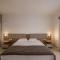 Deniz Airport Suites