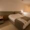 Deniz Airport Suites