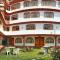Morales Guest House