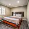 Regency Inn & Suites Downey