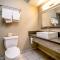 Regency Inn & Suites Downey
