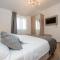 LUXURY APARTMENTS - LA VIR 3 & 4