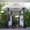 Port Douglas Retreat