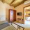 Villa Stone Queen