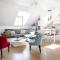 Barons Arthouse Apartment