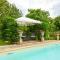 Cosy holiday home in with Private pool - La Forêt-de-Tessé