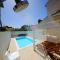Luxury Villa Claudia with Pool - زادار