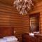 *2 bdr log house /mountains/Queen bed/fireplace - Gourri