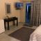 8 on Acacia Guesthouse