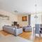 Apartamenty Sun & Snow Villa Cztery Pory Roku - basen sezonowy, sauna, blisko lasu, blisko plaży, plac zabaw
