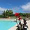 Gîte à la ferme avec piscine - Urgosse
