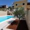 Apartment Azaleja