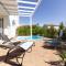 Apartment Samba with private pool - Privlaka