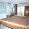 Maria Rooms